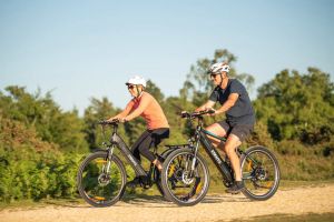Electric Bicycles for Seniors: Are They Safe and Suitable?