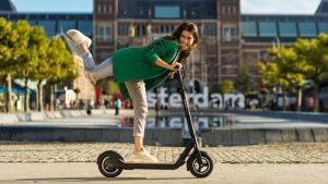 7 reasons to buy an electric scooter!