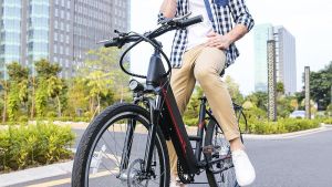 What is the size of an ebike wheel